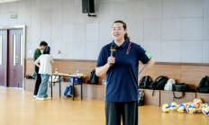 博雅棋牌APP下载:女排奥运冠军宋妮娜：青少年保持身心健康才能走得更远